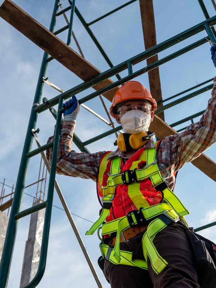 access platforms Hampton Hill